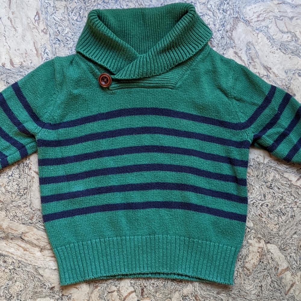 Green striped Gap pullover sweater button detail